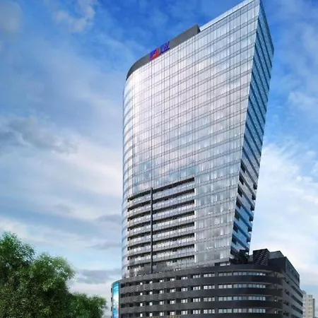 Appartamento Hanza Tower 2bdr With Sauna & Jacuzzi & Pool